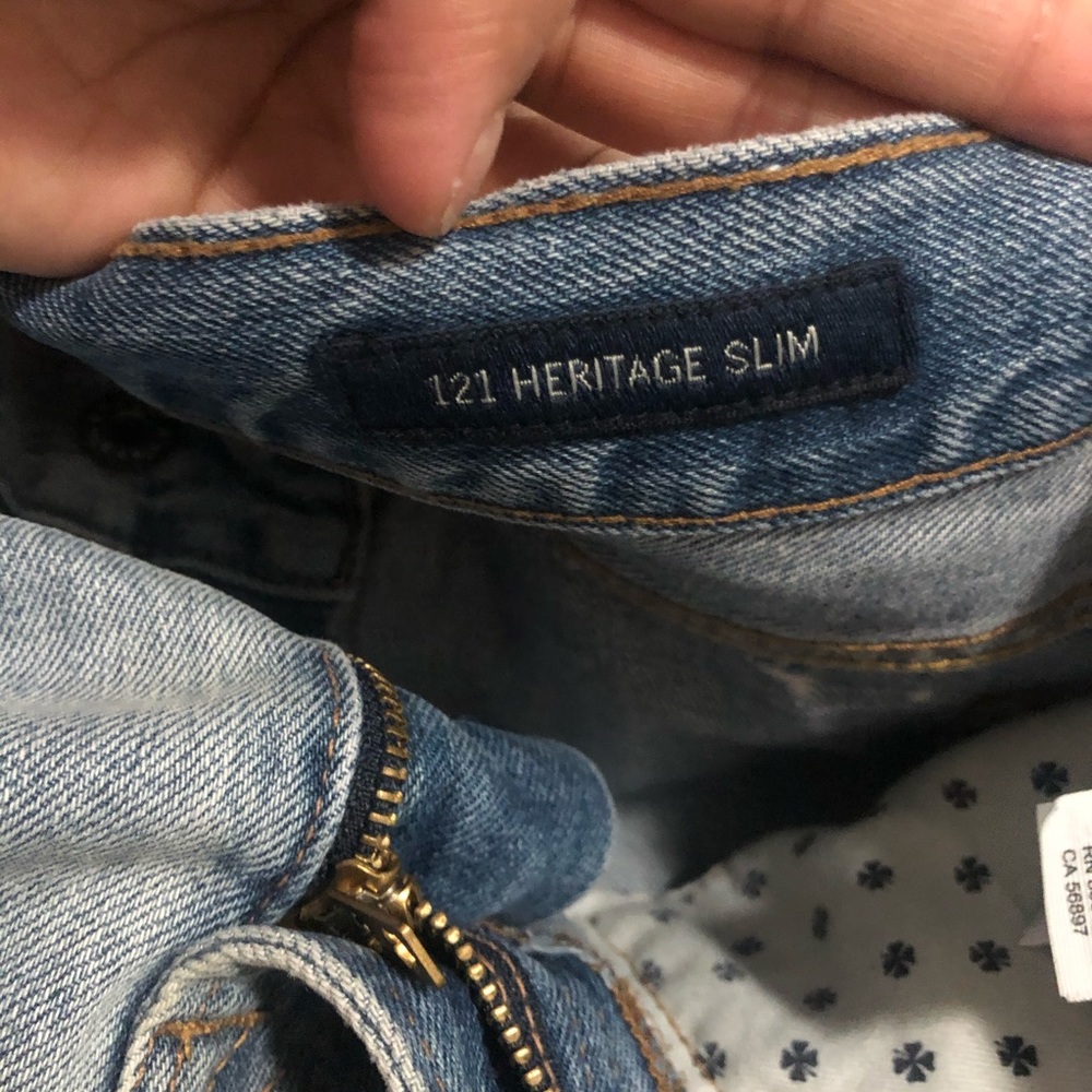 Lucky Brand Ripped & Distressed Jeans - Picture 6 of 8